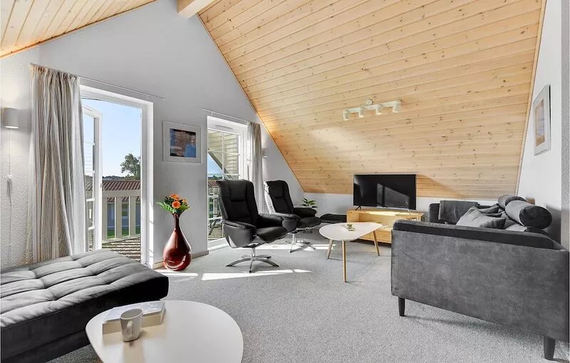 Lovely home in Gråsten with WiFi