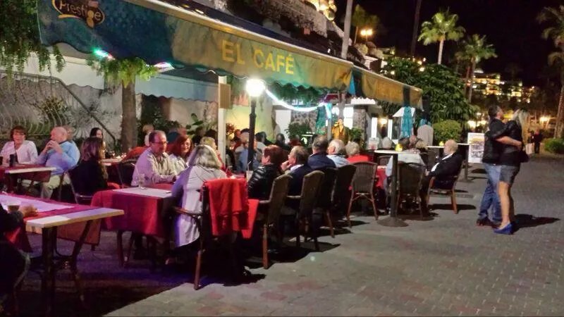 El Cafe