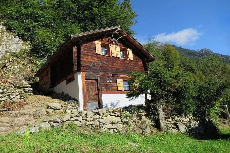 Authentic cottage in the countryside with contemporary comfort