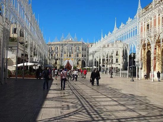Piazza del Ferrarese