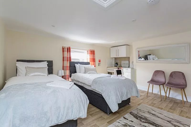 Flat 4 - Luxury St Mary Apartments