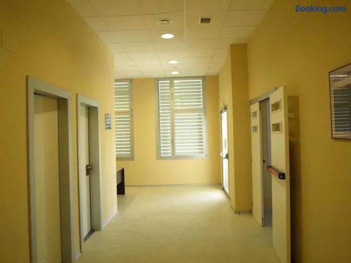Hostel Bardenas