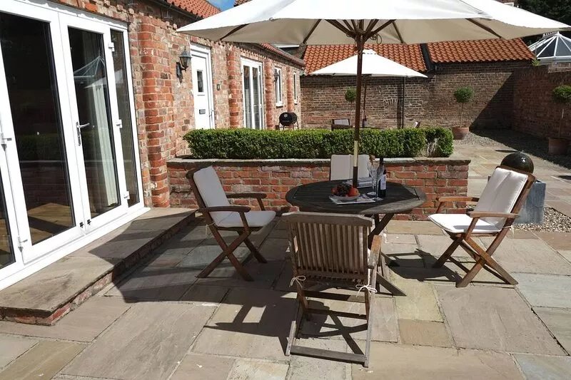 Winsall Court I...Barn Conversions On The Edge Of The Yorkshire Wolds.