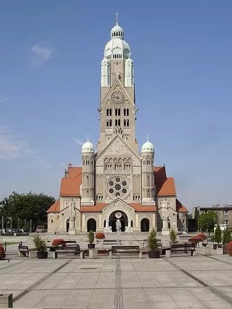KoSciol Rzymskokatolicki pw. Sw. Pawla Apostola