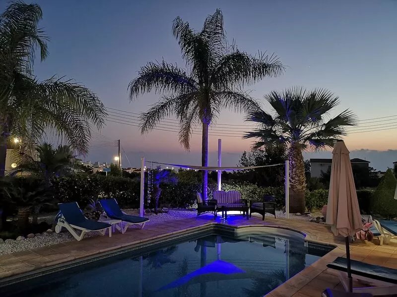 Beautiful Villa With Landscaped Gardens, Sea View, Private Pool, Sunsets