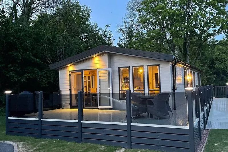 Luxury 4 person Holiday Lodge at Hoburne South Devon