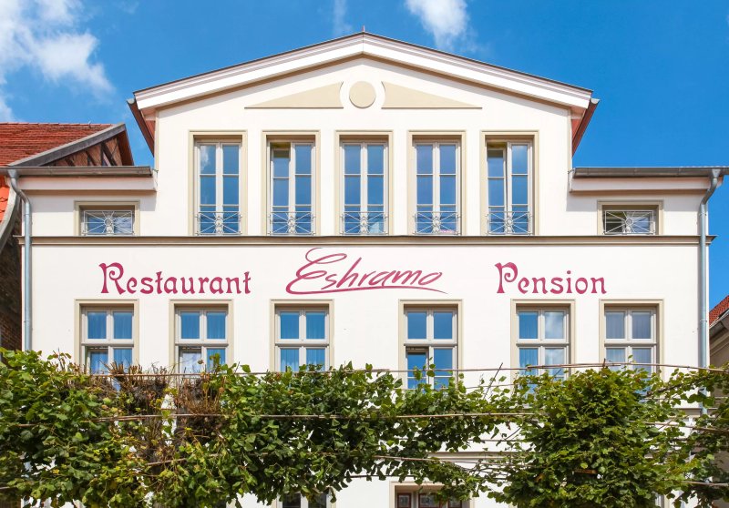 Restaurant & Pension Eshramo