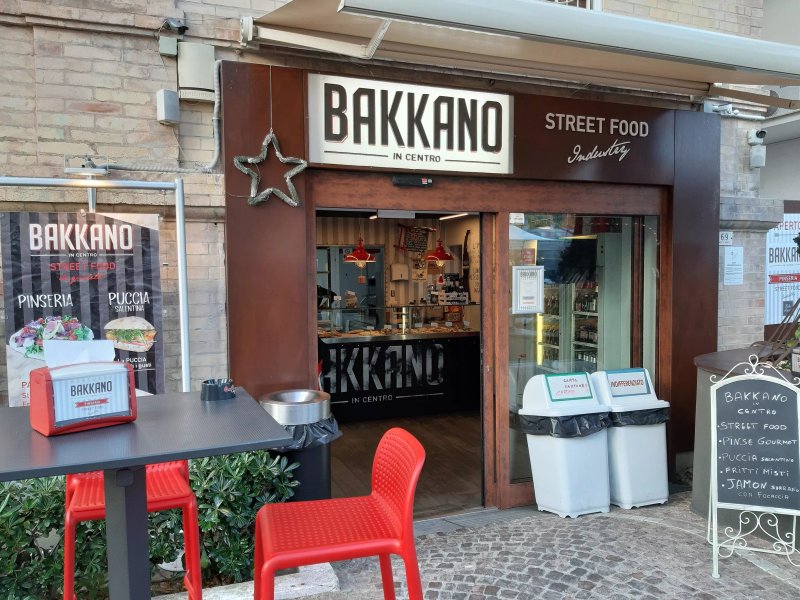 Bakkano in centro