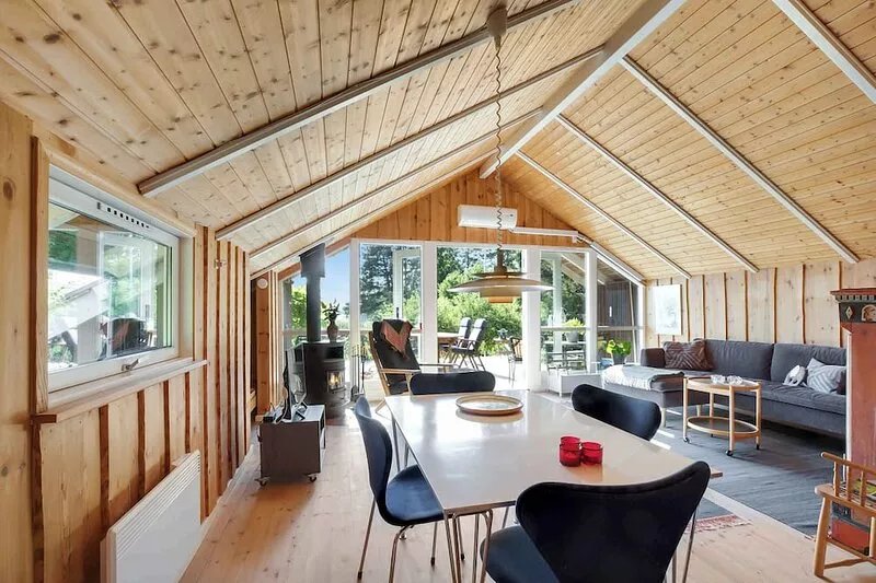 Beautiful summer house with a magnificent view