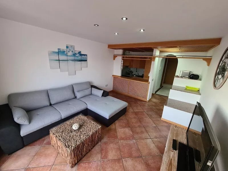 145 m2 apartment with complex view, bar-restaurant, swimming pools, sea 300 m