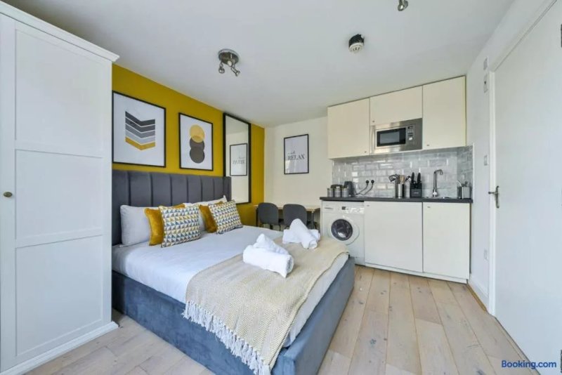 X Farringdon Apartments
