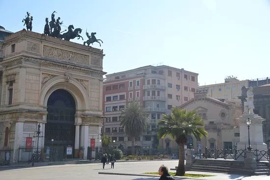 Monumento a Ruggero Settimo