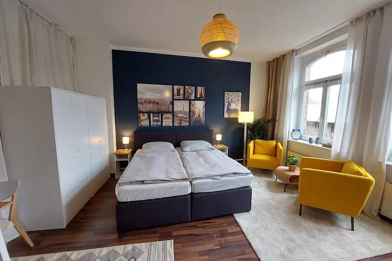 1/2 Fully equipped apartment in the middle of Erfurt Parking lot included.