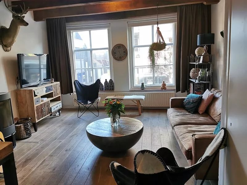 atmospheric listed building in the heart of Middelburg
