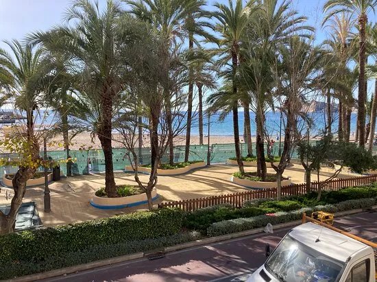 Playa De Poniente