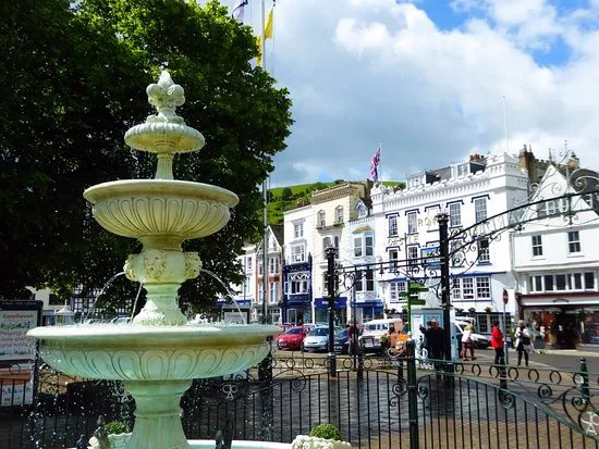 Royal Avenue Gardens