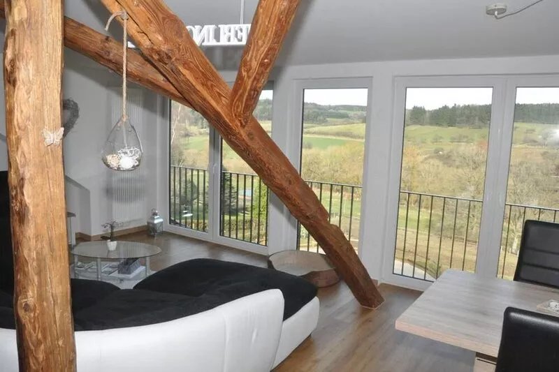 Cozy apartment with a fantastic view over the valley and horse meadows