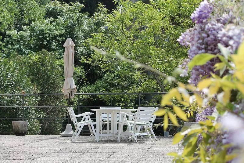 Apartment in villa with large terrace and private garden.