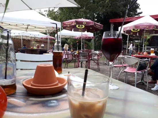 Cafe Jardin