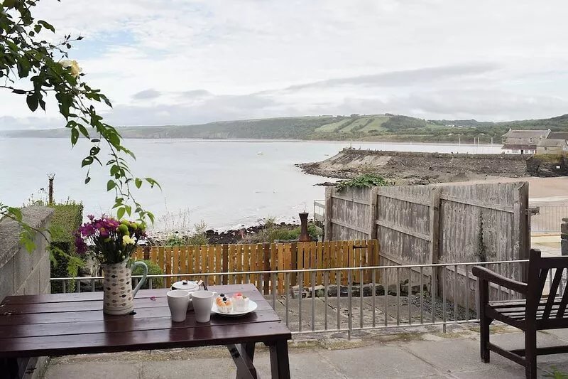 3 bedroom accommodation in New Quay