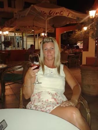 Cork Bar