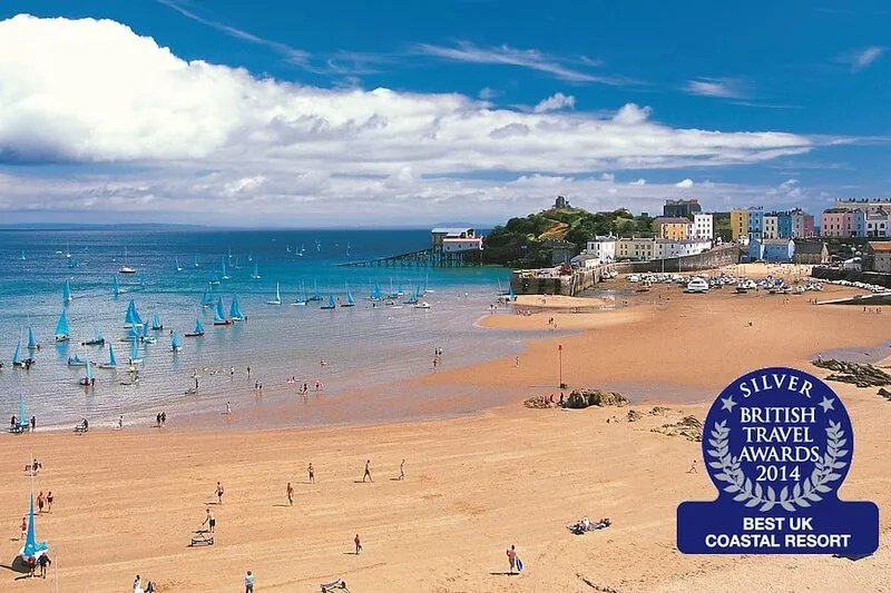 Central Tenby - Spacious Modern Holiday Home