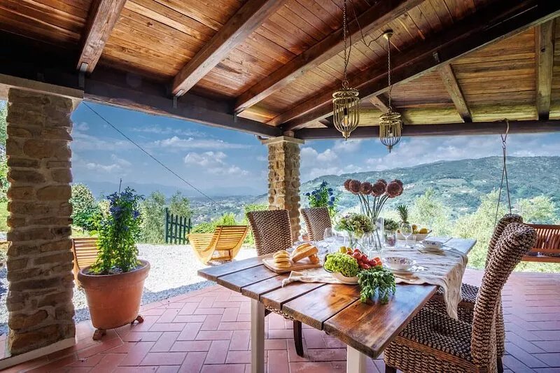 Sospirata Farmhouse, luxury 2 bedrooms villa with Amazing Views on the Rolling