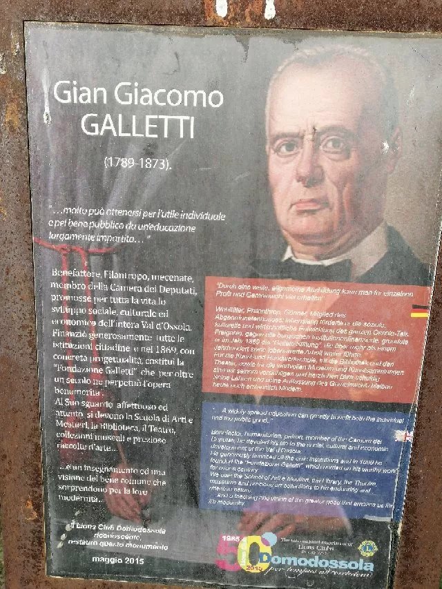 Monumento a Gian Giacomo Galletti