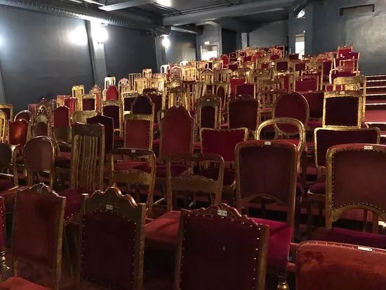 Allee Theater