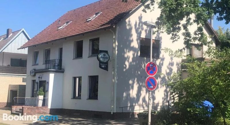 Fuggerstädter - Bar & Hotel