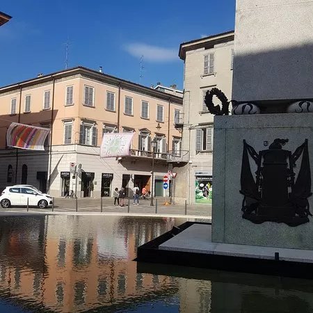 Obelisco di Piazza Gioberti