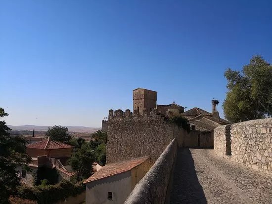 Casa-Fuerte de Luis de Chaves "el Viejo"