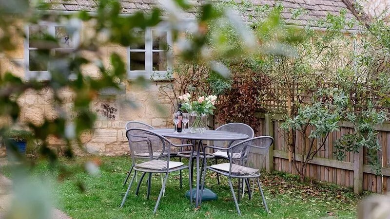 Old Mill Barn (2 Bedrooms) Grade II listed in the Cotswolds