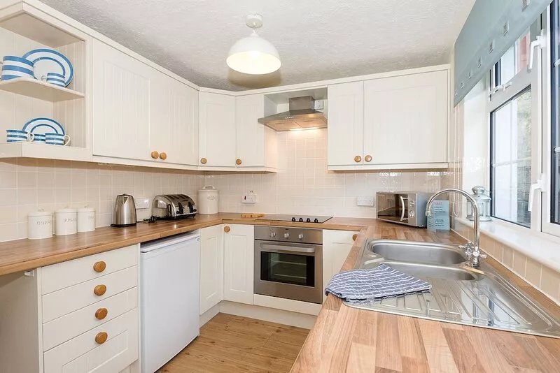 Character cottage in peaceful location, near the beach.