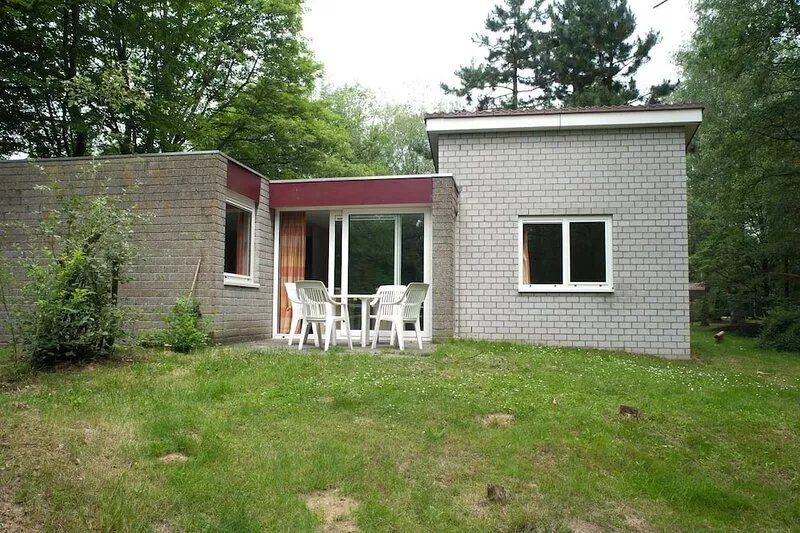 Single-storey bungalow with microwave, on a holiday park near the Kootwijkerzand