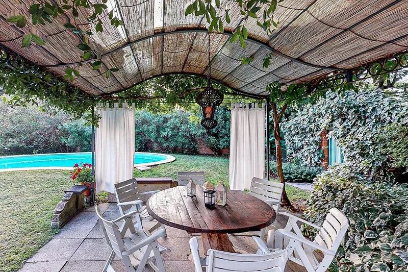 Stunning Villa Near Venice with Private Pool + Chef (Sleeps 8)