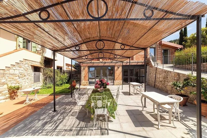 Tuscany Country Villa Rental with view of Florence Dome