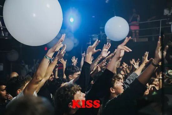 Kiss Disco Club
