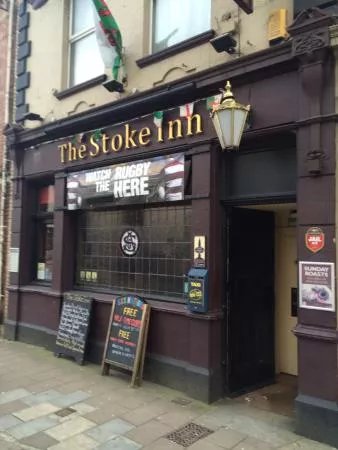 The Stoke Inn, pub.