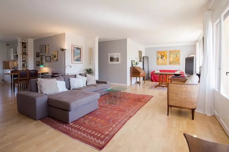 Haven of peace overlooking the park, 10 minutes' walk from the historic center