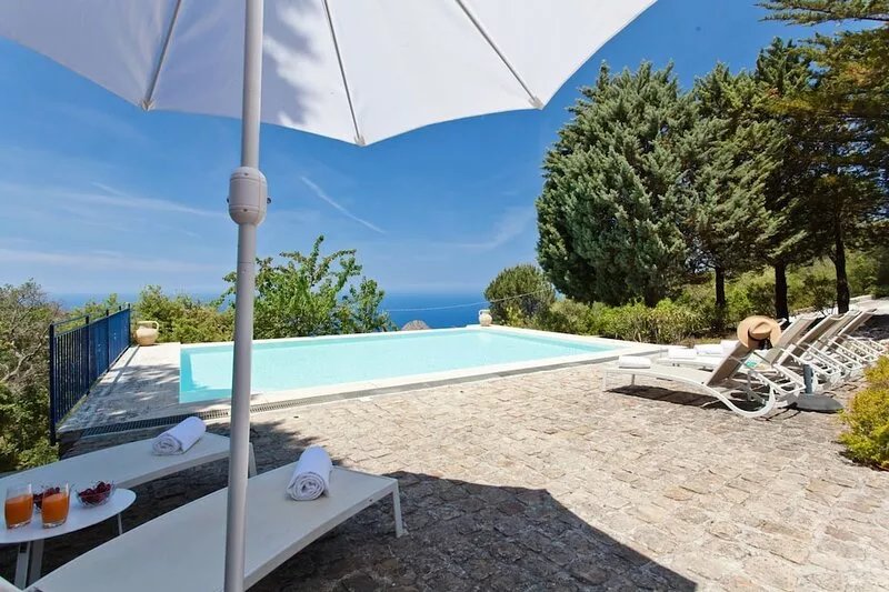 Villa Rocca - Holiday Rental with private swimming pool in Cefalù, Sicily