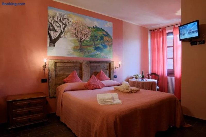Agriturismo Tre Colline in Langa