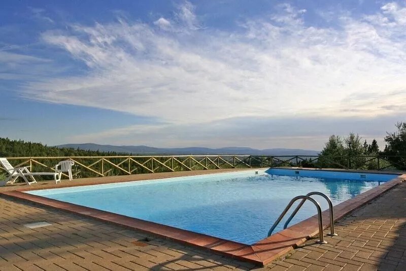 House in a typical village in the heart of Chianti