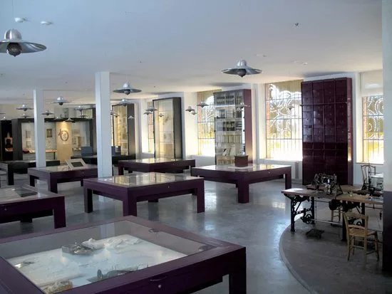Musee des Manufactures de Dentelles