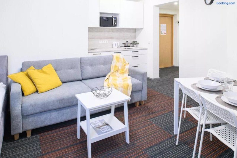 Stay to Stay Apartments