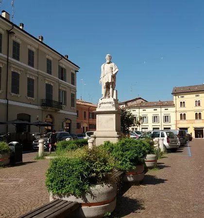 Monumento ad Antonio Allegri detto "Il Correggio"