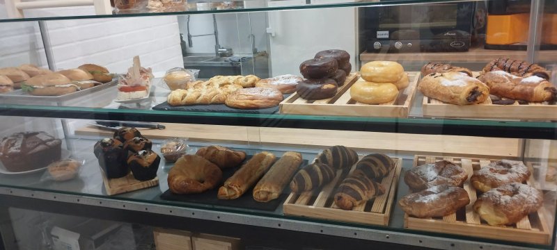 Real cafe bar