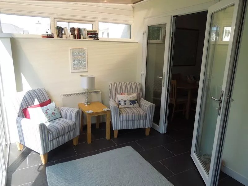 Well-equipped cottage, metres from Blue Flag beach