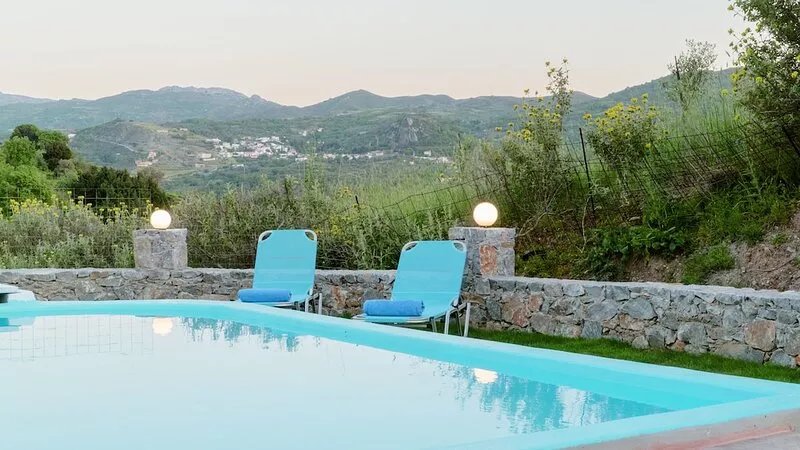 Villa Elia with mountain and lake view