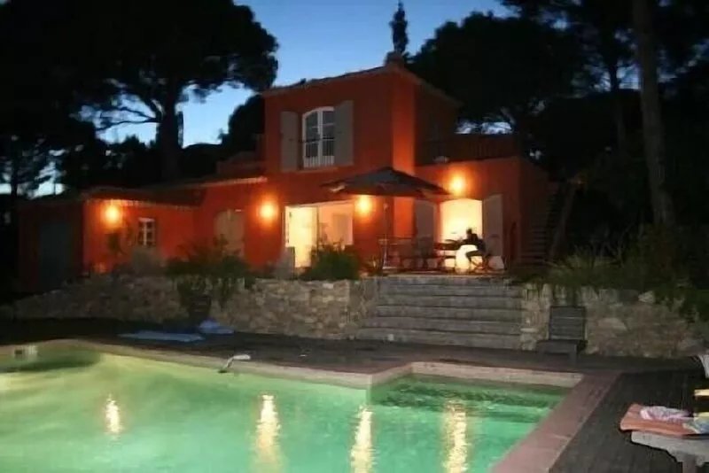 Holy maxim Villa nartelle the nearest beach, sea view and pool